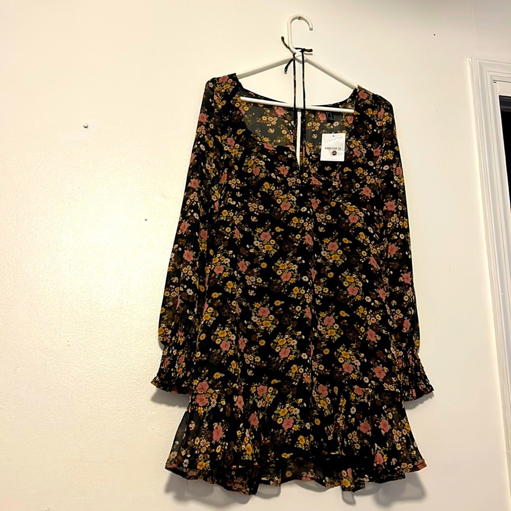 Forever 21 Flower Ruffle Dress